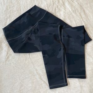 Alo High-Waist Camo Vapor Legging